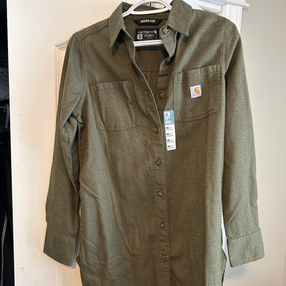 Carhartt Long Top